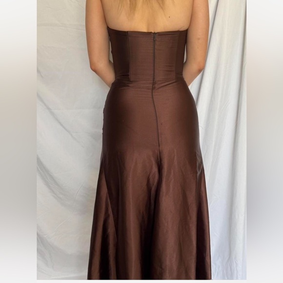 Jessica McClintock Chocolate Strapless Dress - Picture 4 of 7